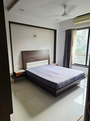 Bedroom in 3 BHK Apartment at Thaltej – for Rent