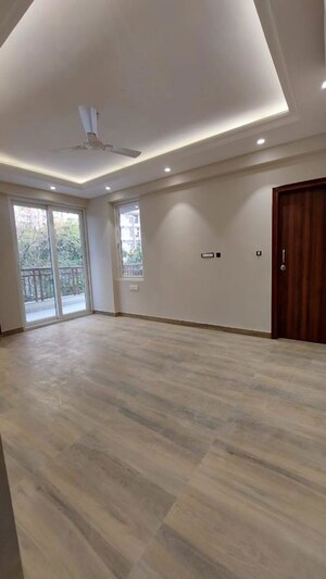 Room in 4 BHK Independent House at Millenium Bajrang Society, Sector 43 – for Rent