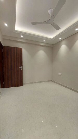 Room in 4 BHK Independent House at Millenium Bajrang Society, Sector 43 – for Rent