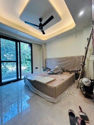 Team Area in 3 BHK Builder Floor at Mohit House, Sushant Lok I – for Rent