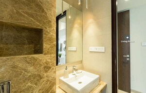 Attached Bathroom in 3.5 BHK Apartment at Peninsula Celestia Spaces, Parel – for Sale