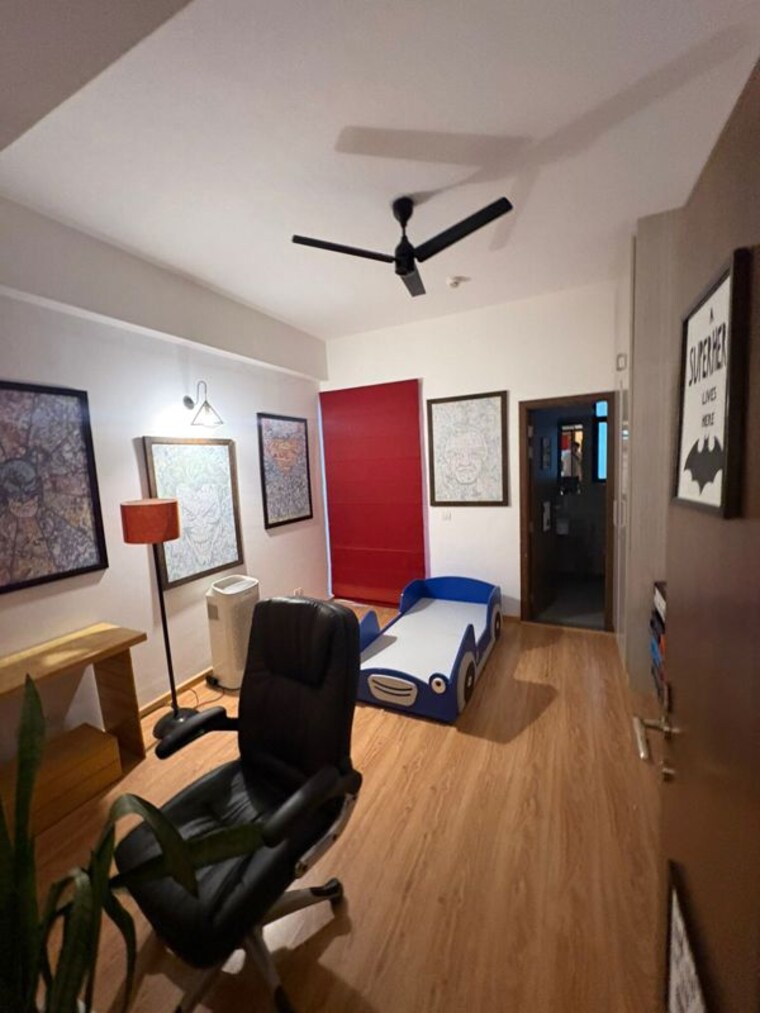 Team Area, m3m-latitude 3.5 Bedroom 30000 Sq.Ft. Apartment In Sector 65 Gurgaon 10480886