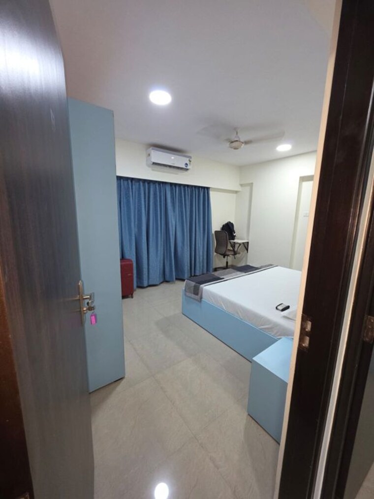Balcony, neel-kamal-apartment-vile-parle 2 Bedroom 700 Sq.Ft. Apartment In Vile Parle East Mumbai 10480882