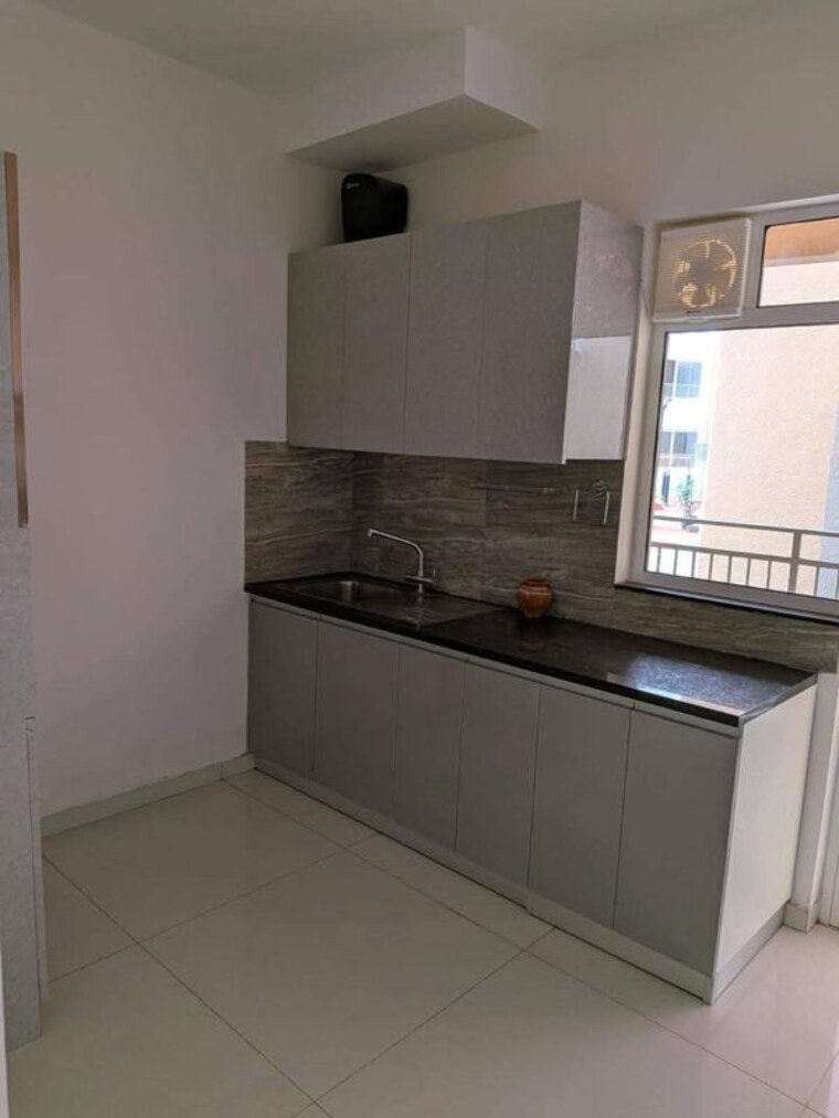 Kitchen, shapoorji-pallonji-joyville-gurgaon 3 Bedroom 1852 Sq.Ft. Apartment In Sector 102 Gurgaon 10480904