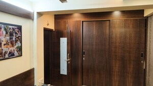 Room in 1 BHK Apartment at Nityanand Baug, Chembur – for Sale