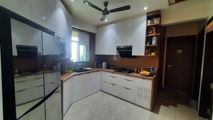 Kitchen in 3.5 BHK Apartment at Akshar Shreeji Heights, Seawoods – for Rent
