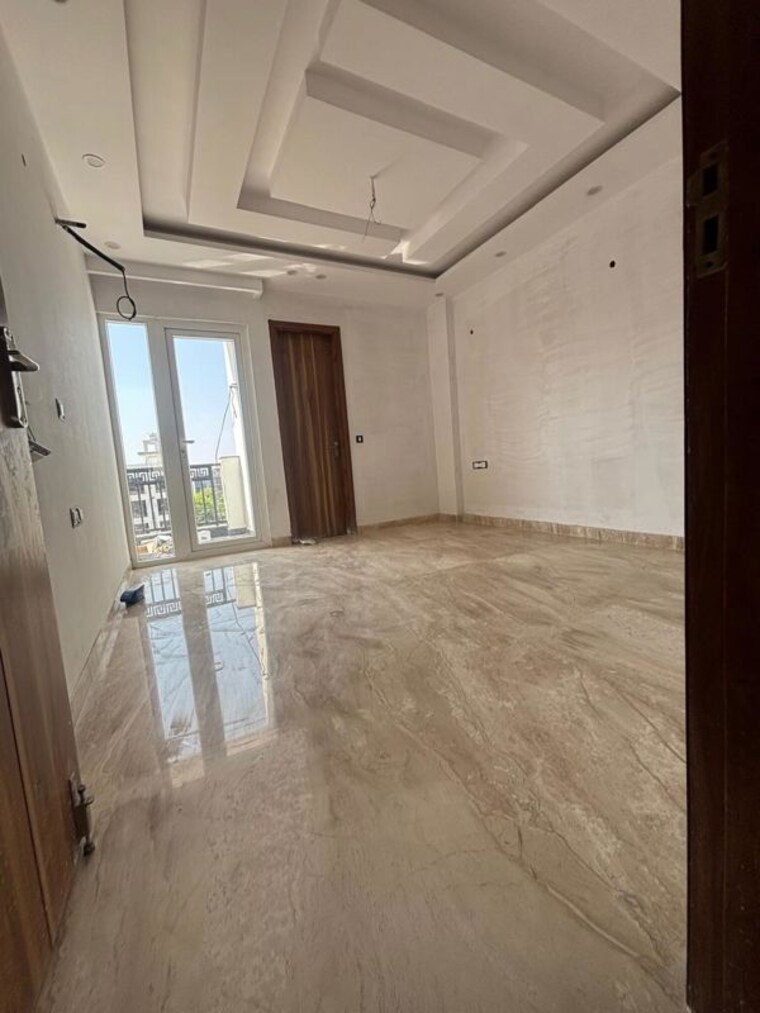 Room, sector 46 4 Bedroom 263 Sq.Yd. Builder Floor In Sector 46 Gurgaon 10480934