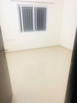 Room in 1.5 BHK Apartment at Bren Northern Lights, Jakkuru – for Rent