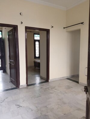 Living Room in 2 BHK Builder Floor at Sector 15 – for Rent
