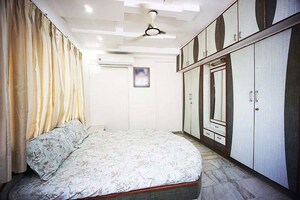 Bedroom in 2 BHK Apartment at Satellite – for Sale