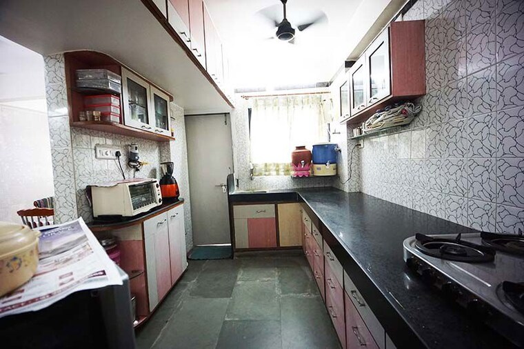 Kitchen, satellite 2 Bedroom 108 Sq.Ft. Apartment In Satellite Ahmedabad 10480997
