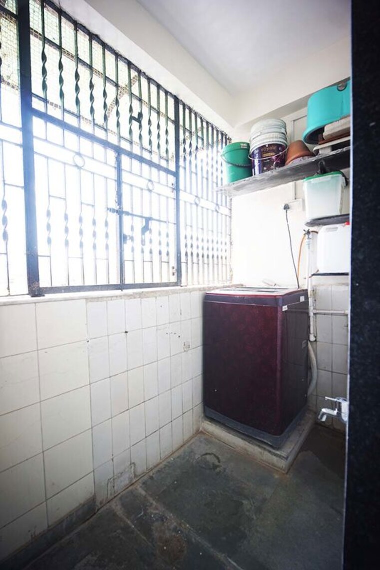 Bathroom, satellite 2 Bedroom 108 Sq.Ft. Apartment In Satellite Ahmedabad 10480997