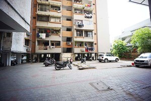 Parking in 2 BHK Apartment at Satellite – for Sale