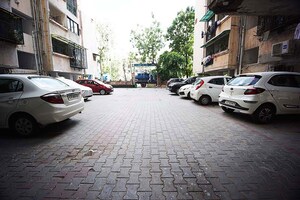 Parking in 2 BHK Apartment at Satellite – for Sale