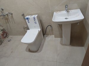 Bathroom in 2 BHK Villa at Ansal API Paradise Diamond, Sushant Golf City – for Rent