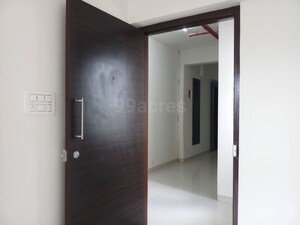 Room in 2 BHK Apartment at Crystal Armus, Chembur – for Rent