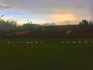  Plot For Sale in Uganavadi