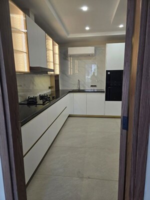 Kitchen in 4 BHK Builder Floor at Unitech Deerwood Chase, Nirvana Country – for Sale