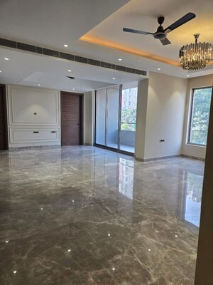 4 BHK Builder Floor For Sale in Unitech Deerwood Chase, Nirvana Country