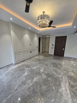 Room in 4 BHK Builder Floor at Unitech Deerwood Chase, Nirvana Country – for Sale