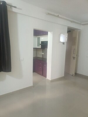 Room in 2.5 BHK Apartment at Nirala Aspire, Sector 16 Greater Noida – for Rent