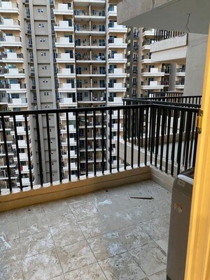 2 BHK Apartment For Rent in Mahagun My Woods, Sector 16c Greater Noida