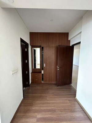 Room in 4 BHK Apartment at M3M Woodshire, Sector 107 – for Rent