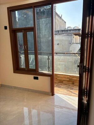 1 BHK Builder Floor For Sale in Jawahar Nagar