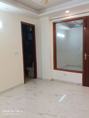 Room in 1 BHK Builder Floor at Panchsheel Vihar – for Sale