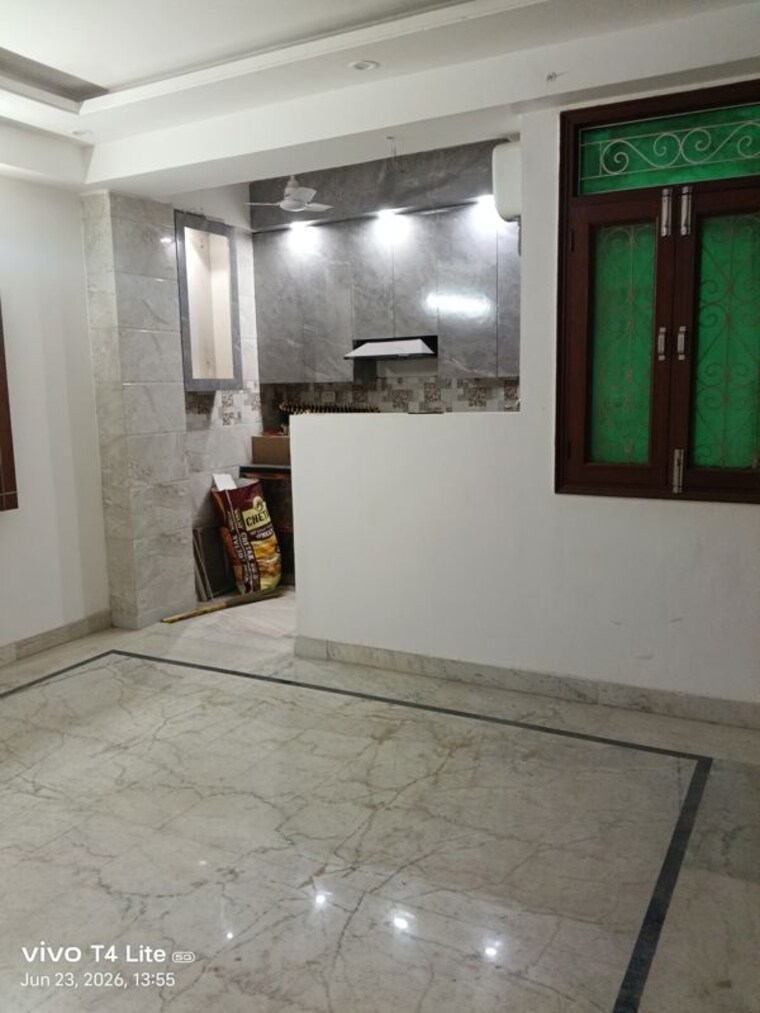 Room, panchsheel vihar 2 Bedroom 80 Sq.Yd. Builder Floor In Panchsheel Vihar Delhi 10481081