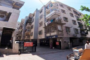 2 BHK Apartment – Exterior View View at Thakkarbapa Nagar - for Sale