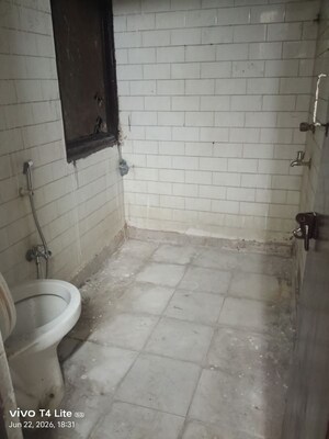 Bathroom in 1 BHK Builder Floor at Malviya Nagar – for Rent