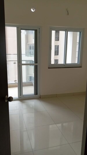 2 BHK Apartment For Rent in Puravankara Silversands, Mundhwa
