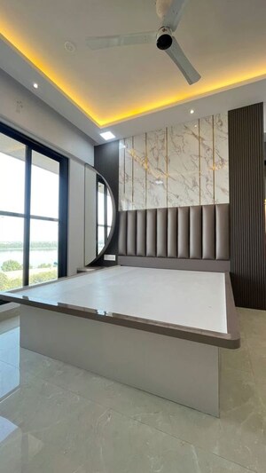 Room in 2 BHK Builder Floor at Vasant Vihar – for Rent