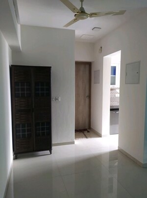 2 BHK Apartment For Rent in Lodha Upper Thane Maple A And B, Anjur