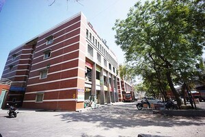  Office Space For Sale in Odhav