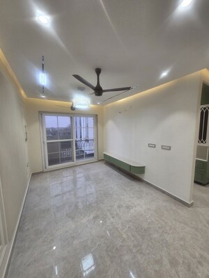 Room in 4 BHK Independent House at Laxman Chowk – for Sale