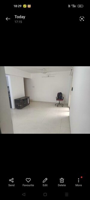 Room in 2 BHK Apartment at Kohinoor Zen Estate, Kharadi – for Rent