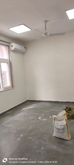 Room in  Office Space at Dundahera Industrial Complex, Udyog Vihar Phase 5 – for Rent