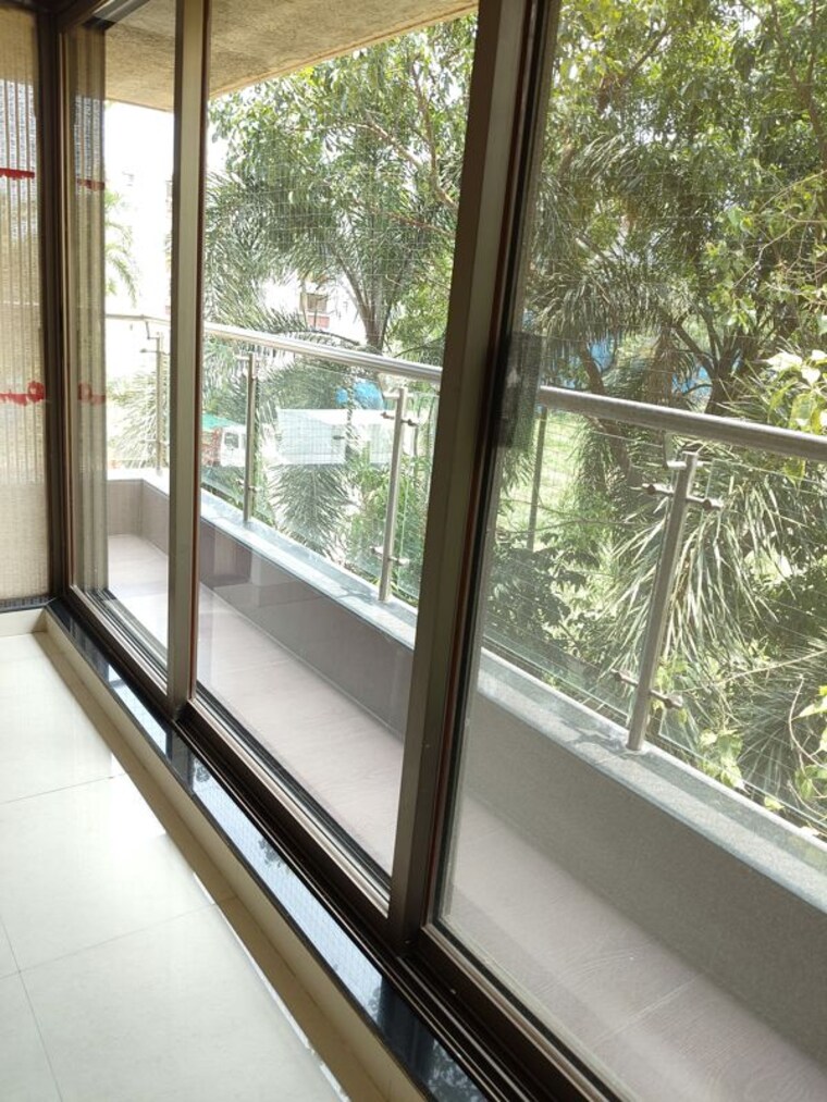 Balcony, patliputra-building 3 Bedroom 1250 Sq.Ft. Apartment In Andheri West Mumbai 10481194