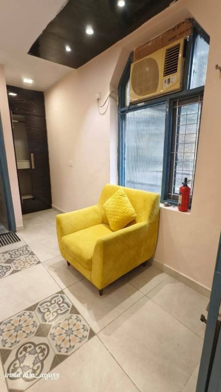 Living Room, saket 1 Bedroom 600 Sq.Ft. Apartment In Saket Delhi 10481220