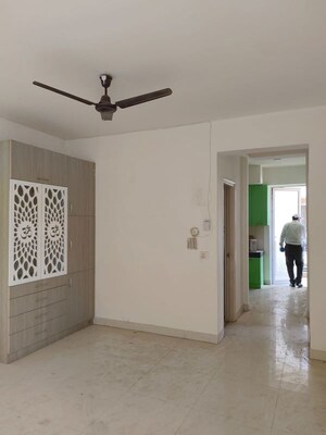 Room in 2 BHK Apartment at Godrej Aria, Sector 79 – for Rent