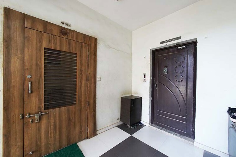 Room, new ranip 3 Bedroom 118 Sq.Yd. Apartment In New Ranip Ahmedabad 10481209