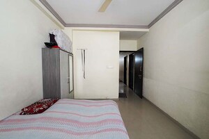 Room in 3 BHK Apartment at New Ranip – for Sale