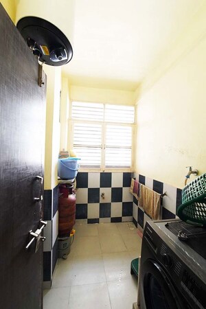 Team Area in 3 BHK Apartment at New Ranip – for Sale