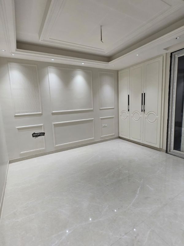 3 BHK + Pooja Room,Servant Room 275 Sq.Yd. Builder Floor in BPTP Eden Estate