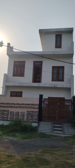 4 BHK Independent House – Exterior View View at Salarpur Jalalpur - for Sale