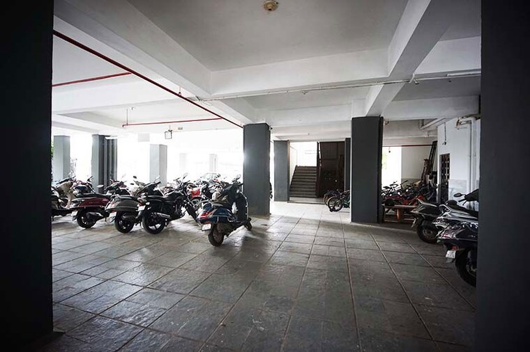  Parking, aditya-bungalows 2 Bedroom 120 Sq.Yd. Apartment In Vastral Ahmedabad 10481282