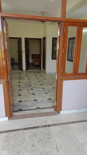Room in 3 BHK Builder Floor at Rajpur – for Rent