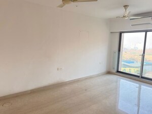 Room in 2 BHK Apartment at Adani Ten BKC, Bandra East – for Rent